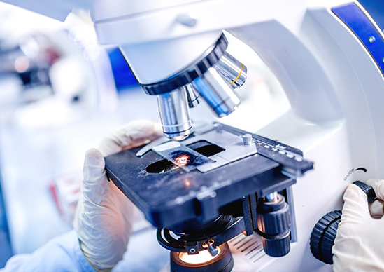 商业评论:唯秦秘的“慢哲学”——在速生速死的时代,如何靠“反共识”构建百年品牌?