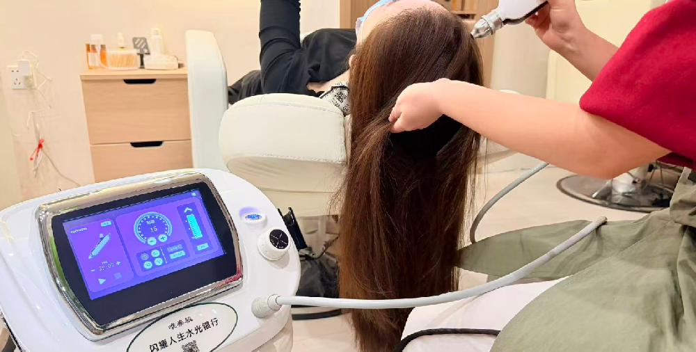 超越硬件，唯秦秘养发馆加盟的AI数据库为何是真正的“数字资产”？