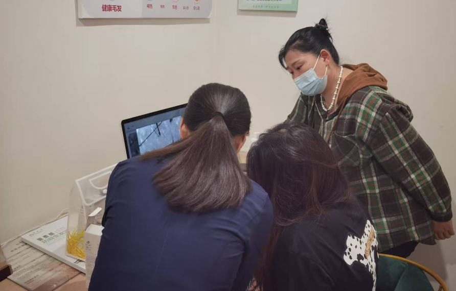 从流量入口到信任入口：唯秦秘如何重构线下服务的底层逻辑？