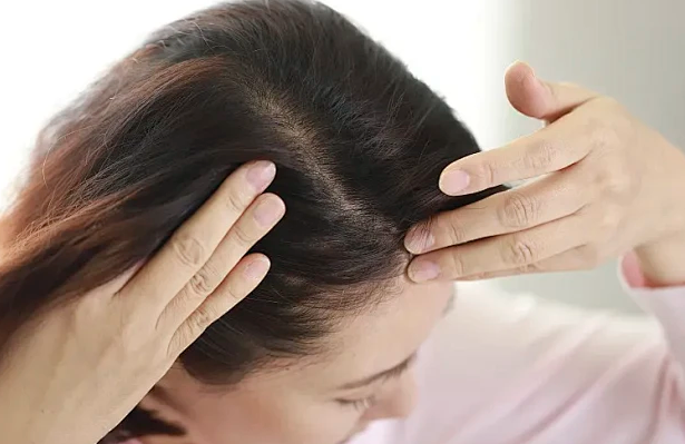 重新定义服务价值：唯秦秘如何将“头皮抗衰管理”塑造成高溢价健康消费品？